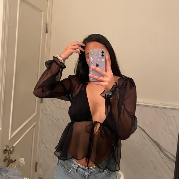 Stone Cold Fox Chiffon Tie Top - Picture 2 of 4